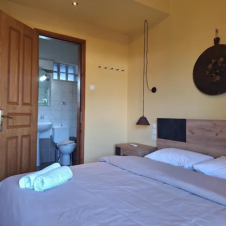 Skourgias 3* Kala Nera