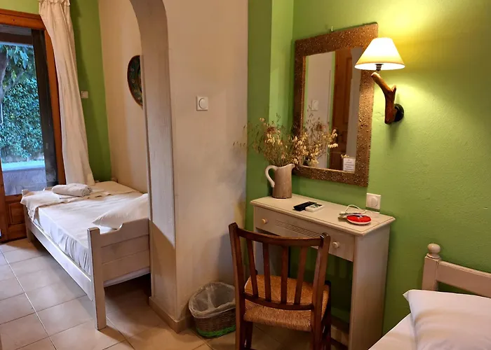 בית הארחה Skourgias