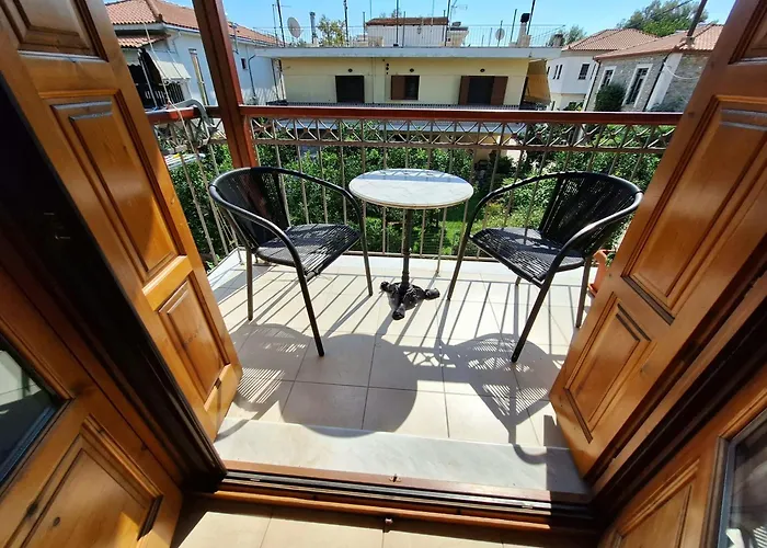 Skourgias 3* Kala Nera