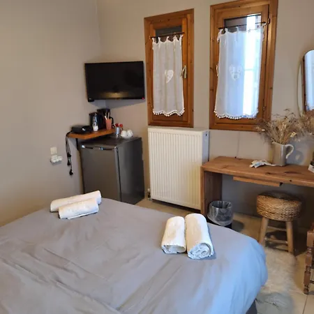 Konukevi Skourgias Kala Nera