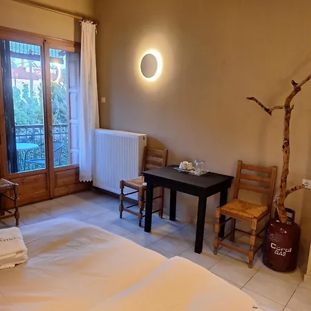 Skourgias 3* Kala Nera