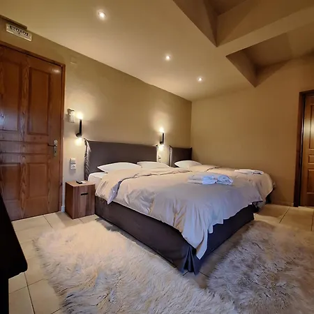 Pensiune Skourgias Kala Nera