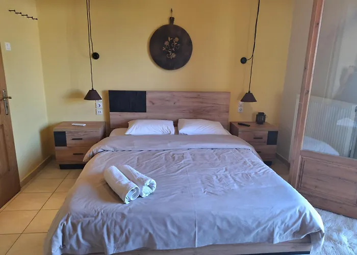 Skourgias בית הארחה