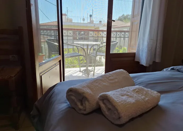 Skourgias בית הארחה